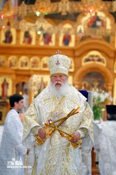Митрополит Агафангел совершил Божественную литургию в Свято-Успенском монастыре