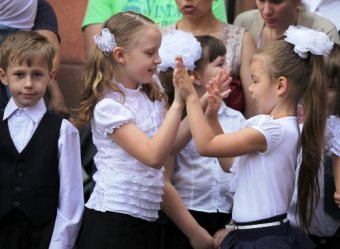 В одесских школах прозвенел последний звонок