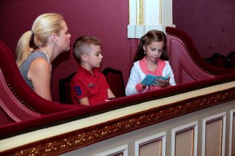 Геннадий Труханов поздравил маленьких одесситов с праздником (фото)