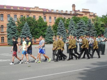 В Одессе стартовала спартакиада среди допризывников