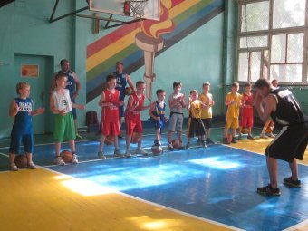 Самое время заняться баскетболом