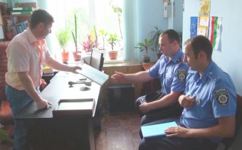 Журналисты Котовской телекомпании попробовали себя в роли участкового инспектора