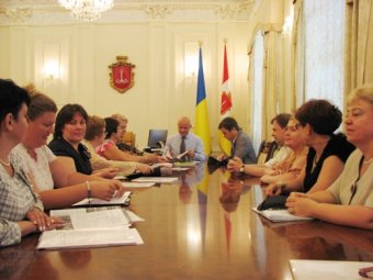 Геннадий Труханов обсудил с педагогами школ программу курса «Одесса – мой город родной»