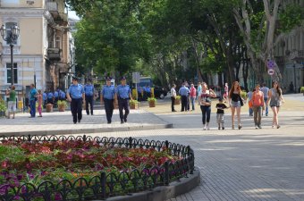 Что происходит у Дюка? Зачем столько милиции? (фото)