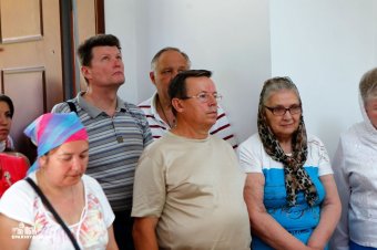 Митрополит Агафангел совершил освящение временного храма
