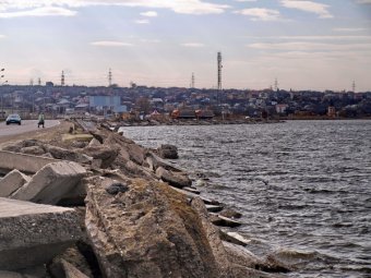 В Одессе опять говорят об угрозе разрушения дамбы Хаджибейского лимана