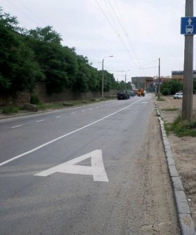 В Одессе на улице Химической выделена отдельная полоса для электротранспорта