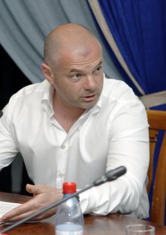 Игорь Палица: «99% времени пребывания на должности я усаживаю людей за стол переговоров»