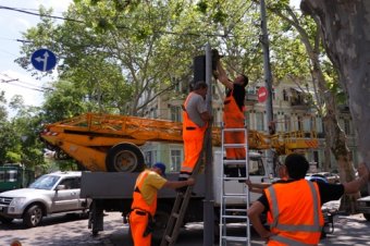 В Одессе устанавливают новые светодиодные светофоры