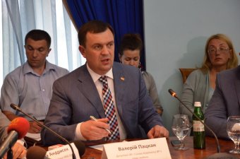 Нардеп Пацкан: Помогать вынужденным переселенцам должны сами украинцы
