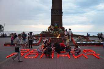 Одесситы зажгли свечи памяти (фото)