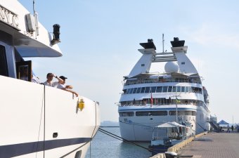 В Одессу прибыли 2 круизных теплохода