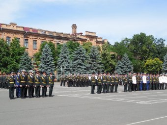 В Одессе состоялся торжественный выпуск курсантов Военной  академии (фото)