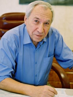 Имени Бориса Литвака!
