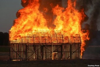 Березовский район: На пожаре погиб скот 