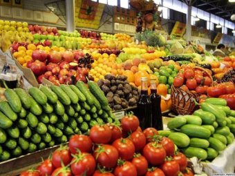 Продукты на рынках Одессы проверяют на наличие нитратов