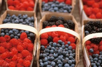 Продукты на рынках Одессы проверяют на наличие нитратов