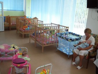 Одесские милиционеры-железнодорожники взяли под опеку Дом ребенка «Солнышко» (фото)