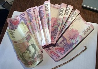 Попытка подзаработать грабежом для двух заезжих рецидивистов закончилась заключением под стражу