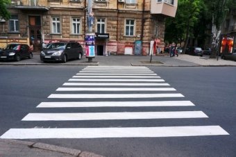 Одесские власти отчитались о работе по обновлению разметки на дорогах города