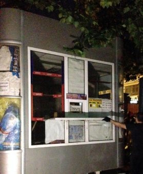 На привокзальной площади наводят порядок