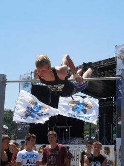 В Одессе стартовал ежегодный Чемпионат Украины по Street Workout (фото)