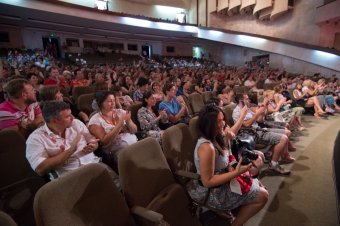 Секцию «Гала-премьеры» 5-го ОМКФ открыл показ картины «Кино про Алексеева»