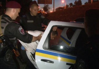 Подробности задержания одессита, промышлявшего грабежом (фото)