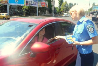 Сотрудники ГАИ и мотобайкеры провели акцию «Не рискуйте жизнью детей!»
