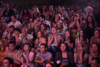 «Фантомас» жив! На Ланжероновском спуске прошел показ знаменитой картины Луи Фейада