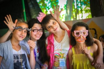 Волонтеры организовали спортивно-развлекательный праздник для детей из санатория «Ласточка»