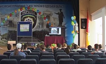 Одесские правоохранители провели акцию по упреждению подростковой жестокости