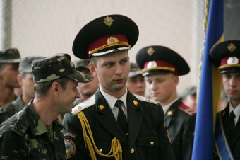 Курсанты принимают присягу 