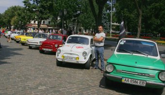 В Одессе прошел парад ретро автомобилей (фото)