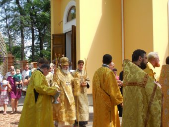Митрополит Агафангел освятил храм на территории горбольницы № 3 (фото)