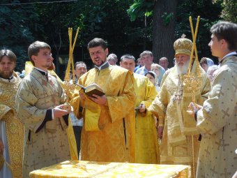 Митрополит Агафангел освятил храм на территории горбольницы № 3 (фото)