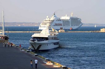 В Одессу на два дня зашла 5-звездочная мегаяхта