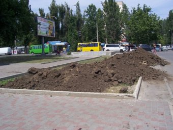 Суворовский район Одессы наращивает работы по благоустройству (фото)