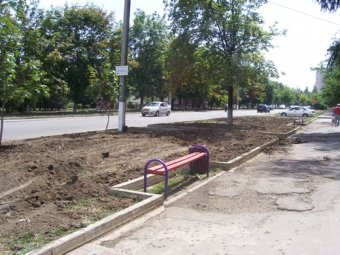 Суворовский район Одессы наращивает работы по благоустройству (фото)