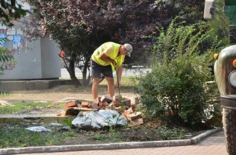 Власти Одессы продолжают благоустраивать Привокзальную площадь (фото)