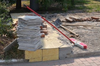 Власти Одессы продолжают благоустраивать Привокзальную площадь (фото)