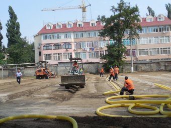 Геннадий Труханов: «Всесторонняя забота о подрастающем поколении – первостепенная задача власти»