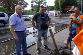 Одесские власти оперативно устраняют последствия сильного ливня. Сводка (фото)