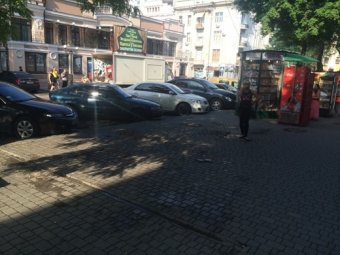 В Одессе продолжают борьбу с незаконной торговлей (фото)