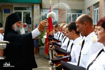 Епископ Аркадий благословил казачество