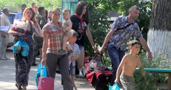 Андрей Яцеленко: "Мы помогаем беженцам вернуться в освобожденные места"