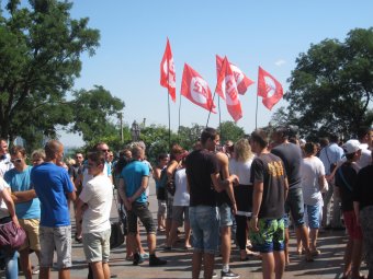 Под мэрию вышли предприниматели
