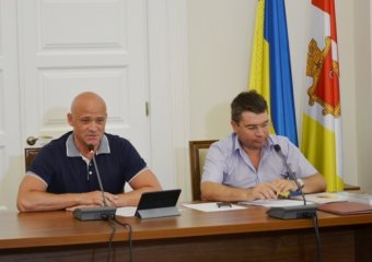 Геннадий Труханов провел встречу в мэрии с представителями ЕвроМайдана (фото)