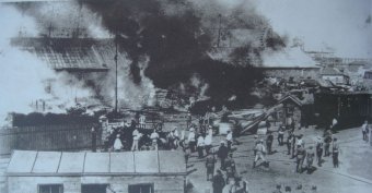Одесса 109 лет назад: Матросы «Потемкина» сдались, порт сгорел…