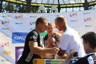 Битва Титанов состоялась (фото)